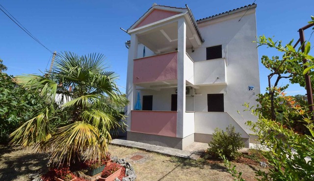 Holiday apartment with terrace