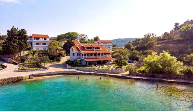 Holiday apartment with pool