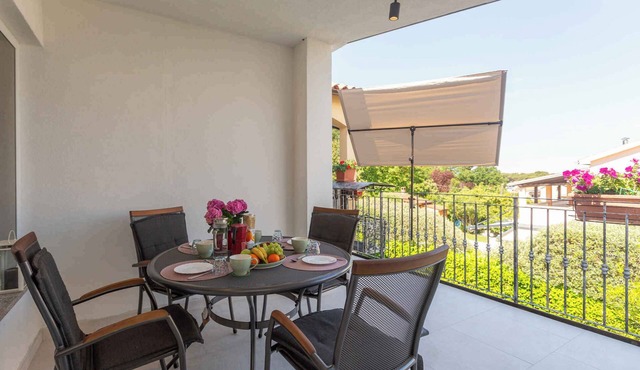 Holiday apartment with terrace