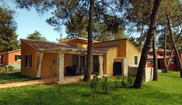 Holiday apartment with terrace