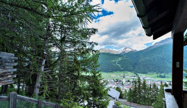Holiday apartment Zuoz for 5 persons with 2 bedrooms - Holiday apartment