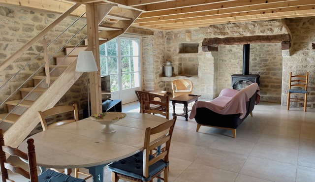 Holiday cottage with swimming pool - sleeps - Bretagne Finistère Sud