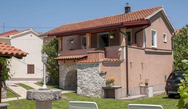 Holiday flat with air conditioning