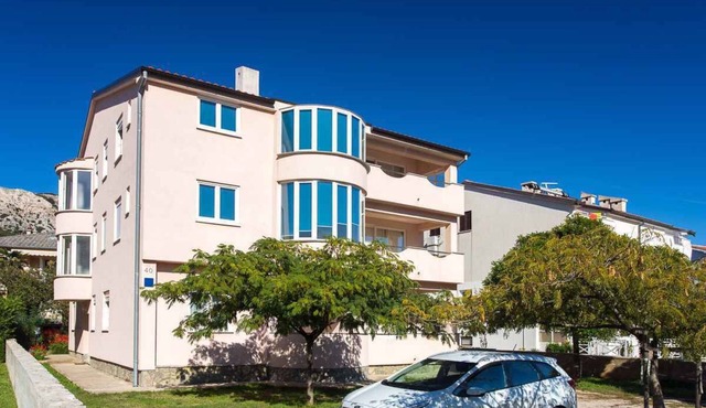 Holiday flat with air conditioning