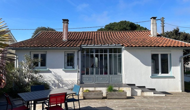 Holiday Home 'Maison Moderne Avec Charme' with Private Terrace