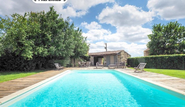 Holiday Home Saint-Laurent Pool Retreat