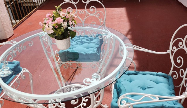 Holiday Home 'La Casa De Las Golondrinas' with Private Terrace, Balcony and Air Conditioning
