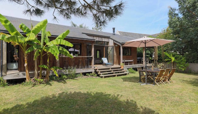 Holiday Home 'Gaetan' with Terrace, Private Garden and Wi-Fi