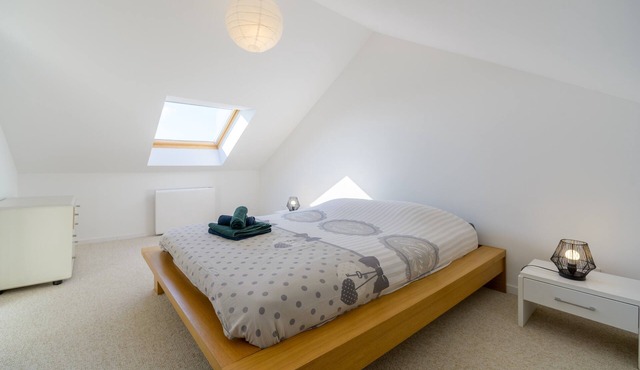 Holiday Home 'Le Gite De Luca' with Wi-Fi and Air Conditioning
