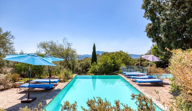 Holiday Home 'Mas Grand Bosc Micocouliers' with Shared Pool, Private Terrace and Wi-Fi