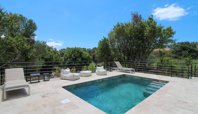 Holiday Home 'Havre De Paix À Pianottoli' with Mountain View, Wi-Fi and Air Conditioning