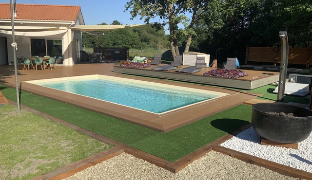 Holiday Home - Saint Vivien de Médoc