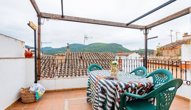 Holiday Home 'La Casita De La Dormilona' with Mountain View, Wi-Fi and Air Conditioning