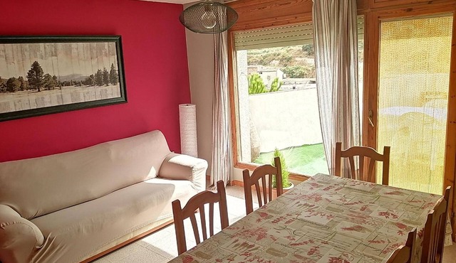 Holiday Home 'Pablo' with Mountain View, Wi-Fi and Air Conditioning