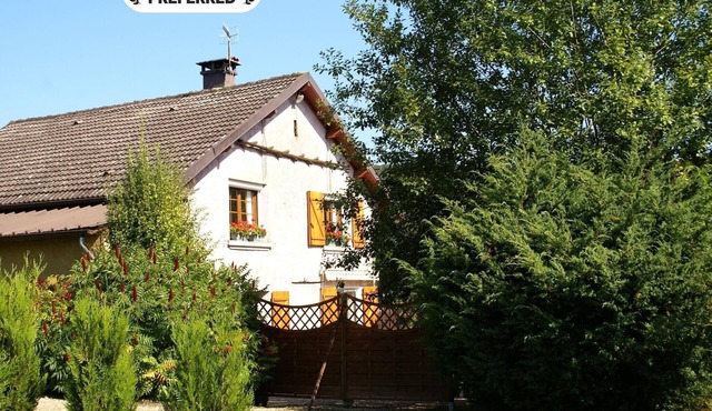 Holiday Home in La Chapelle with Garden