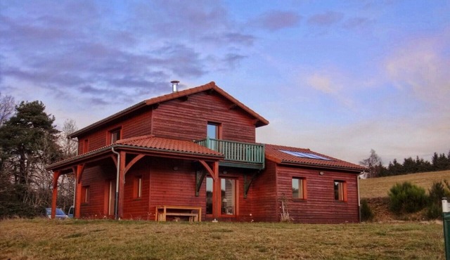 Holiday house for rent in Auvergne