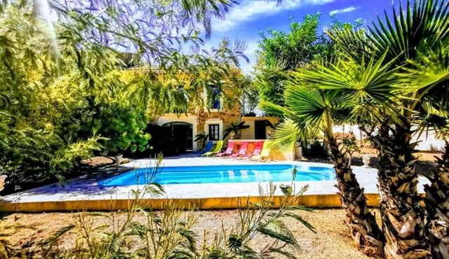 Holiday Home "Villa Napoléon" with Private Pool & Wi-Fi