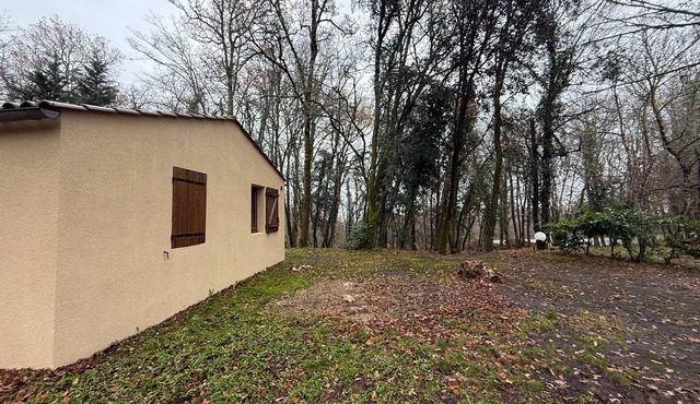 Holiday Home "Maison 2 Personnes" with Shared Pool