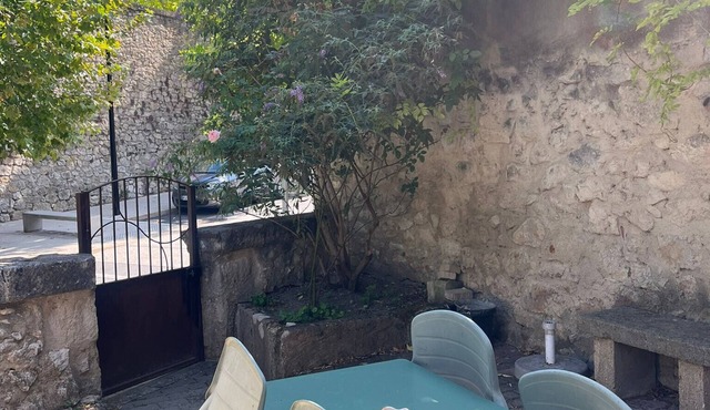 Holiday Home 'Romaine' with Private Terrace and Wi-Fi