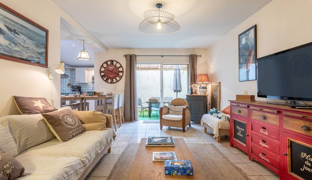 Holiday Home 'Les Dunes' with Private Terrace and Wi-Fi