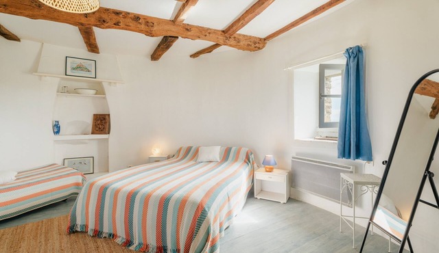 Holiday Home '19th Century Windmill' with Sea View and Private Garden