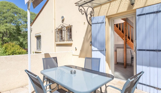 Holiday Home 6 with Mountain View, Air Conditioning