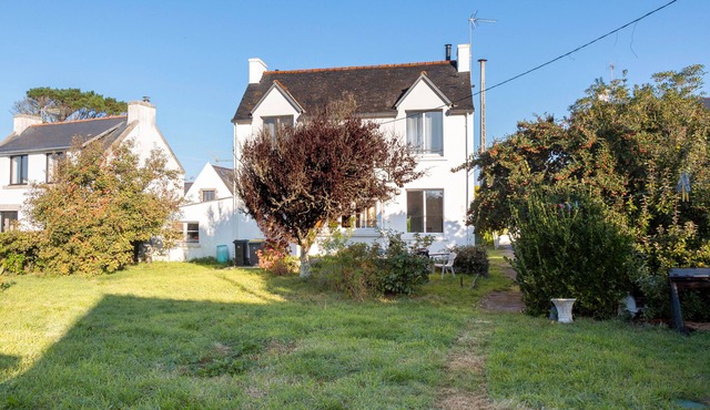 Holiday Home 'Aimée Familiale 150m Plage' with Private Garden and Wi-Fi