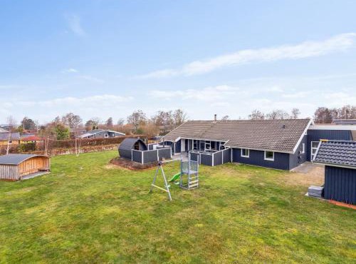 Holiday Home Akira - 250m from the sea by Interhome