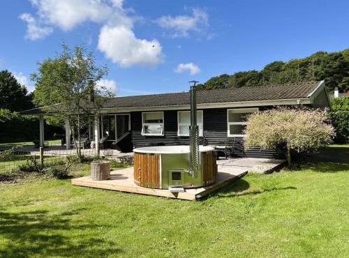 Holiday Home Aksa - 400m from the sea by Interhome