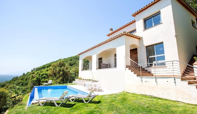 Holiday Home Amalia by Interhome