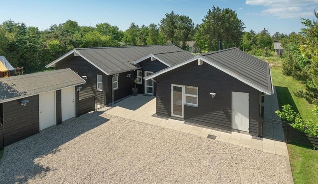 Holiday Home Amarie - 400m from the sea in Western Jutland by Interhome