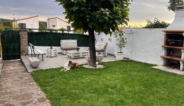 Holiday Home 'Amets' with Mountain Views and Private Garden