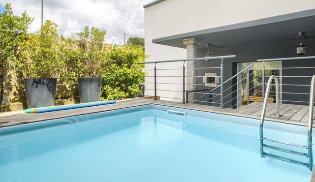 Holiday Home 'An Alré - Piscine - Spa - Ciné' with Private Pool, Private Terrace and Wi-Fi