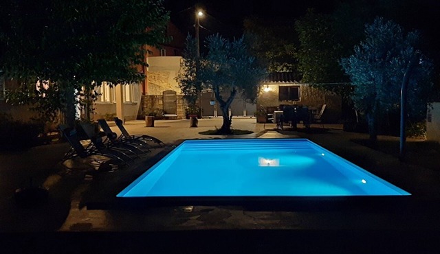 Holiday Home Aqua With Pool