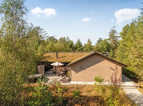 Holiday Home Arbnora - from the sea by Interhome