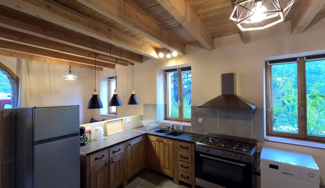 Holiday Home 'Ardennais, Gîtes Du Pont De Calmel' with Mountain View and Shared Pool