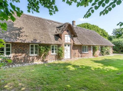 Holiday Home Arik - 700m from the sea by Interhome