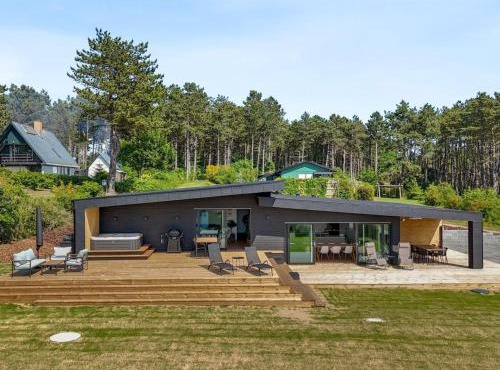 Holiday Home Arjuna - 750m from the sea by Interhome