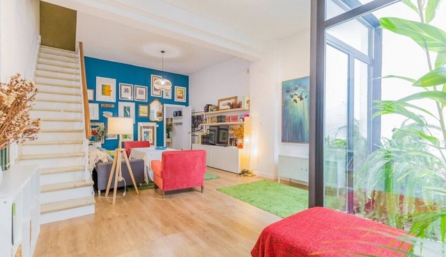 Holiday Home 'Art and Relaxation in Seville' with Private Terrace, Wi-Fi, and Air Conditioning