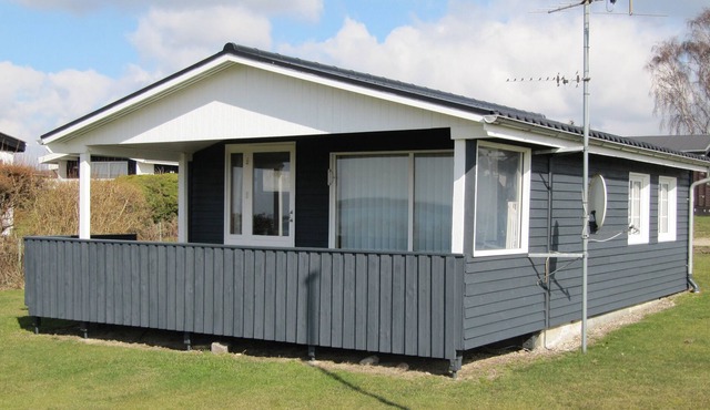 Holiday home at Flensborg Fjord with sea view! First row