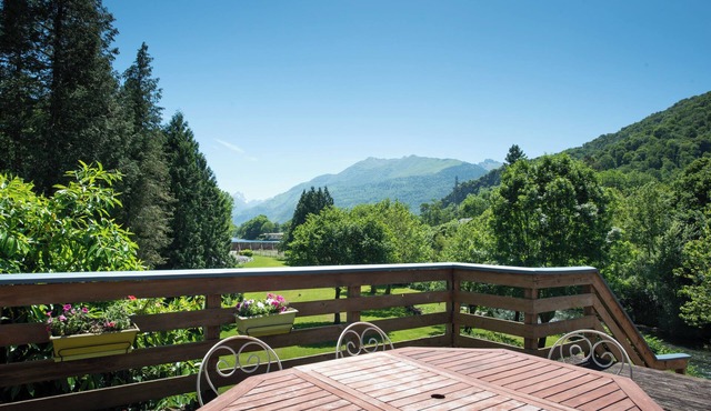 Holiday Home 'Au Pied Du Pic Du Midi' with Mountain View, Private Terrace and Private Garden