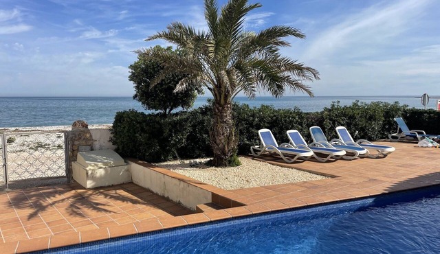 Holiday Home 'Beach Villa Denia' with Sea View, Wi-Fi and Air Conditioning