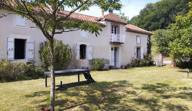 Holiday Home 'Blousson' with Mountain View, Private Pool and Wi-Fi