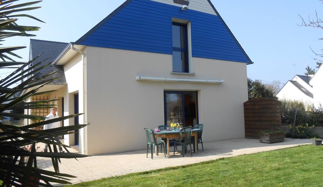 holiday home Brittany south 6 persons 300m from the beach in quiet village