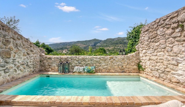 Holiday Home 'Ca la Pasita 28' with Mountain Views and Wi-Fi