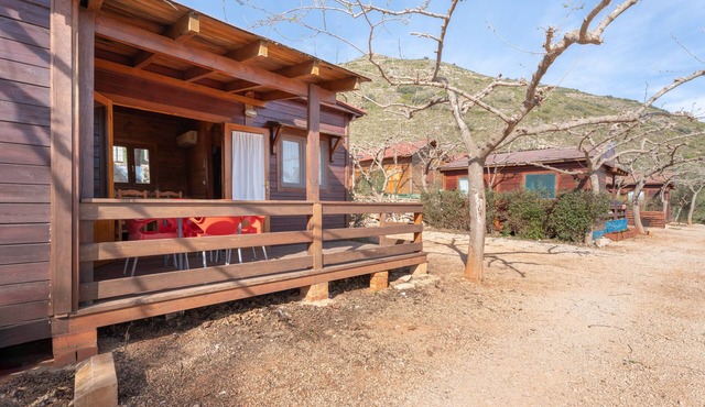 Holiday Home 'Cabaña Madera B' with Mountain View, Wi-Fi and Air Conditioning