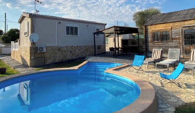 Holiday Home 'Can Dennis' with Private Pool, Wi-Fi and Air Conditioning