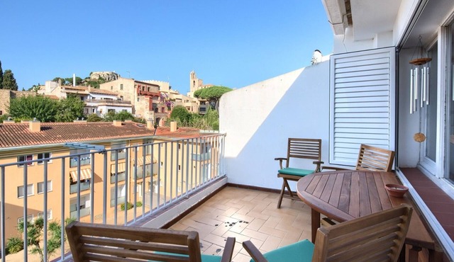Holiday Home 'Can Quintaneta' with Private Terrace, Balcony and Wi-Fi