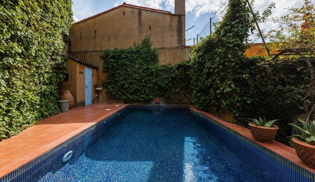 Holiday Home 'Can Sebrià' with Mountain View, Pool & Wi-Fi