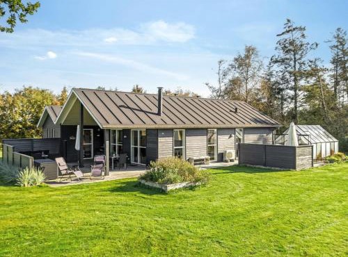 Holiday Home Carlina - 700m to the fjord by Interhome